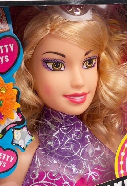 Makeup Artist Fashion Styling Head Doll with Hair Dryer and Beauty Accessories Set - Image 4